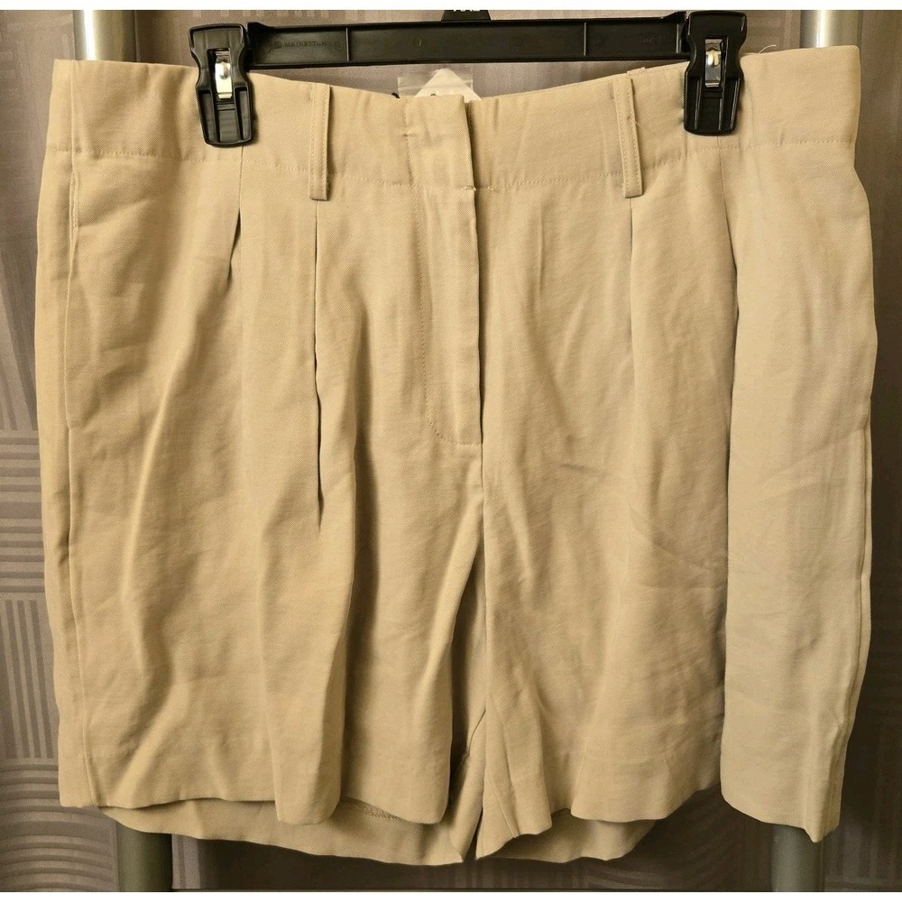 Truth by Republic Beige High Rise Pleated Shorts Size 12 Classy 32x5.5 Inseam‎